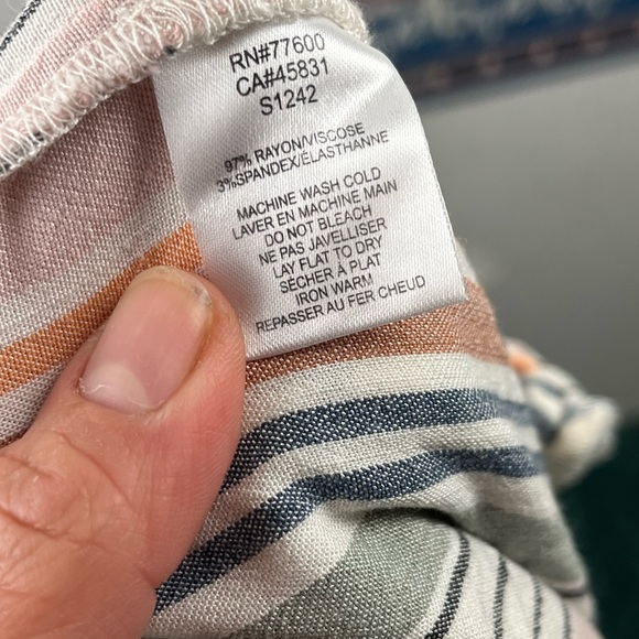 Saltwater Luxe Womens Striped Jumpsuit Sleeveless Wide Leg Pockets Size Medium - Picture 12 of 12